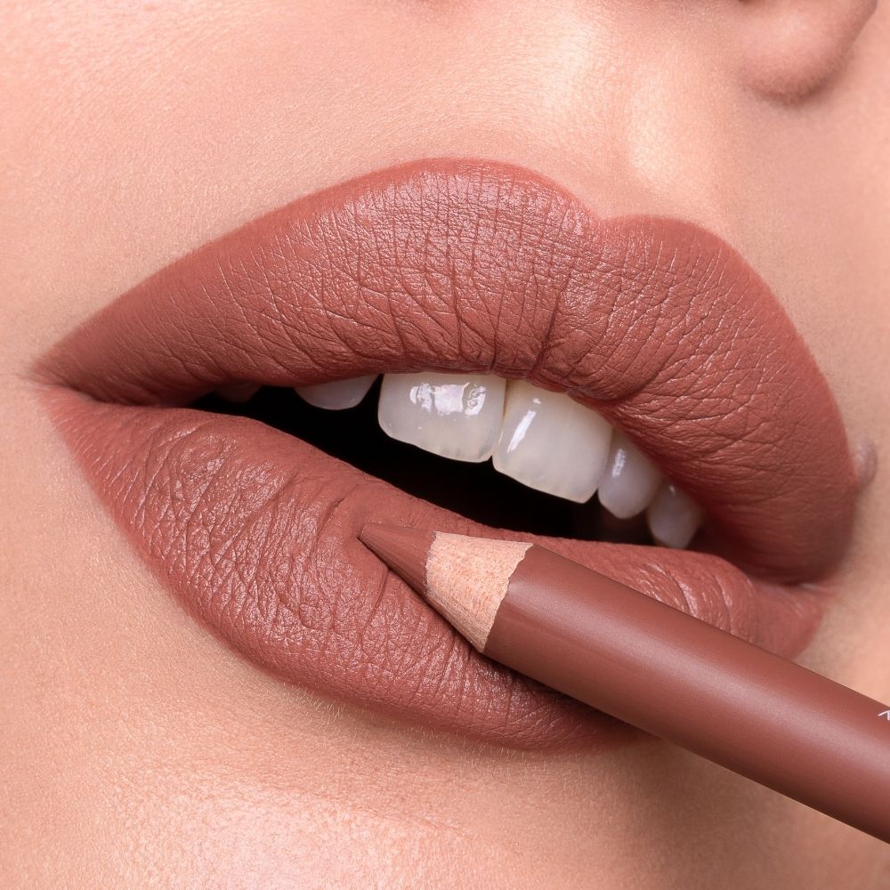 Hualalai Umber – EVEN 09 Matita labbra