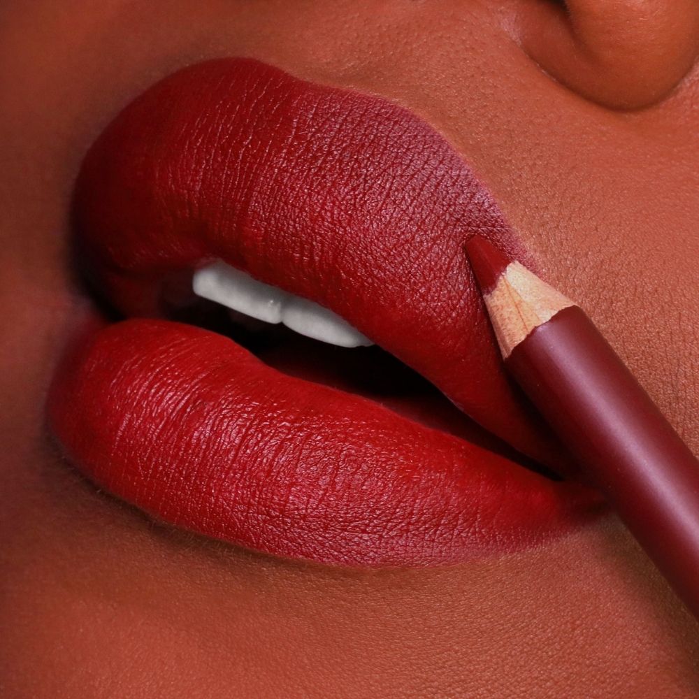 Hekla Barn Red – EVEN 41 Matita labbra